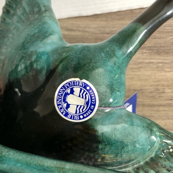 Vtg Blue Mountain Pottery Flying Geese Sculpture - Picture 11 of 13